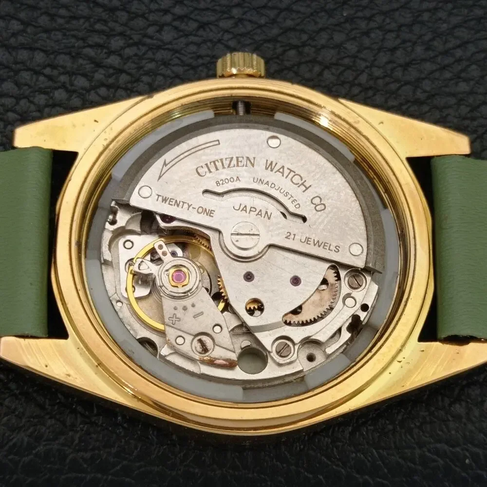 Vintage 1988 Citizen Automatic Mens Gold Watch W/daydate & Green accents